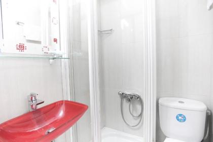 Hostal La Bañezana - image 11