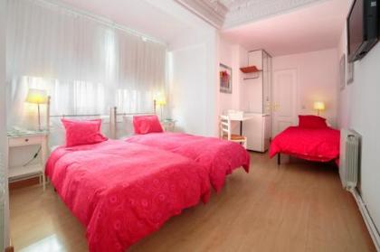 Hostal Adriano - image 10