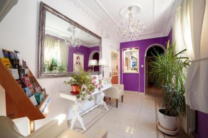 Hostal Adriano - image 3