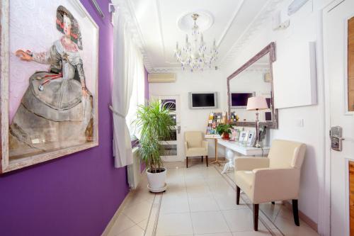 Hostal Adriano - image 4
