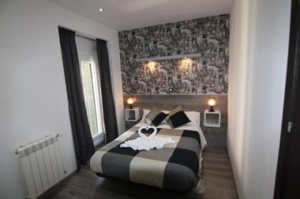 Hostal MH Fuencarral - image 9