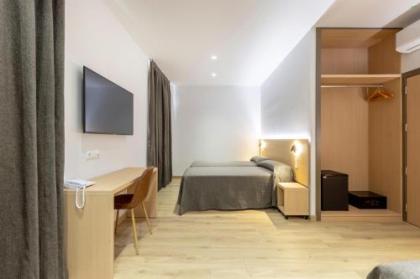 Hostal Abadia Madrid - image 15