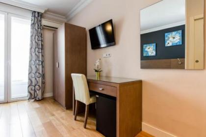 Hostal Abadia Madrid - image 18