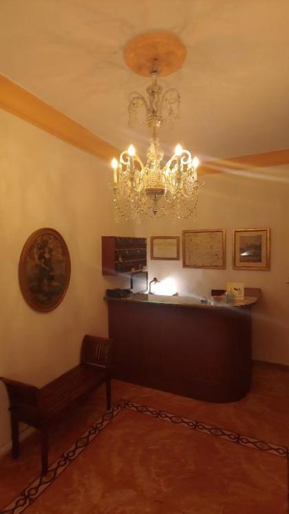 Hostal Prada - image 12