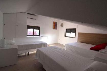 Hostal Roma - image 14