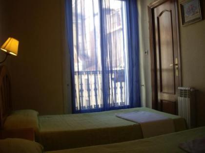 Hostal Pacios - image 19