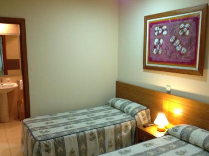 Hostal Aeropuerto - image 3