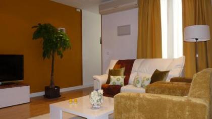 Apartamentos En Sol - image 10