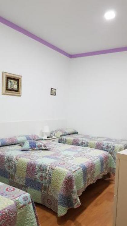 Hostal Loyola - image 12