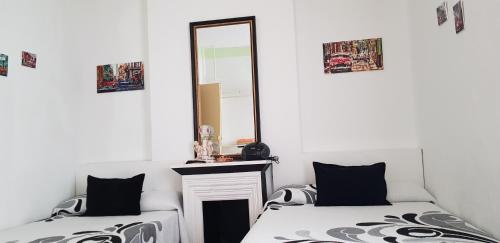 Hostal Loyola - image 4