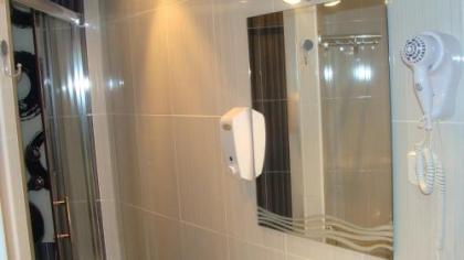 Hostal JQ Madrid 1 - image 18