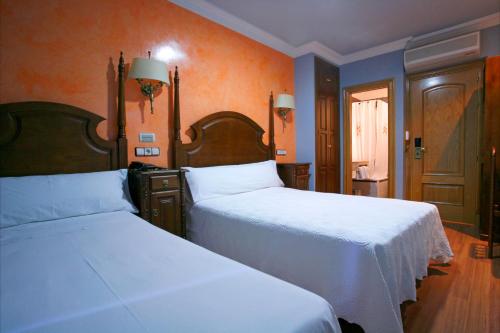 Hostal Victoria II - main image