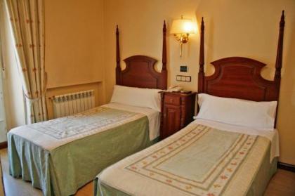 Hostal Victoria II - image 16