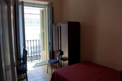 Hostal Yolanda - image 3