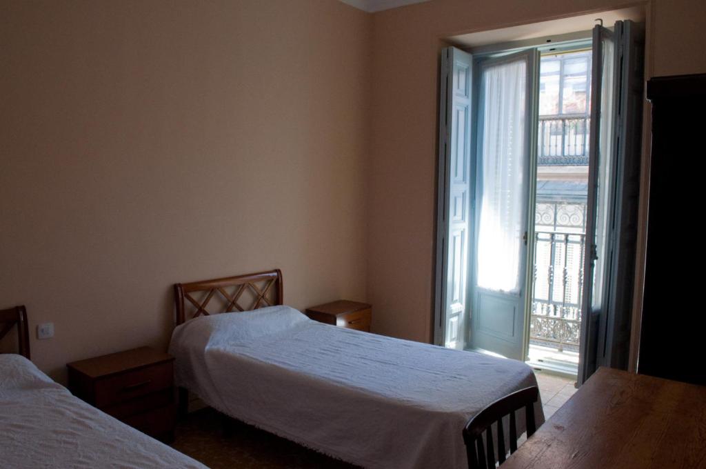 Hostal Yolanda - image 4