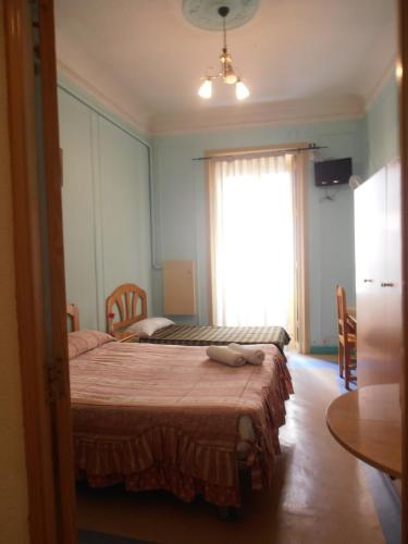 Hostal Miralva - main image