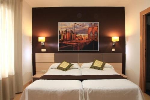 Hostal Falfes - main image