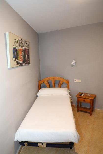Hostal El Descanso - image 22