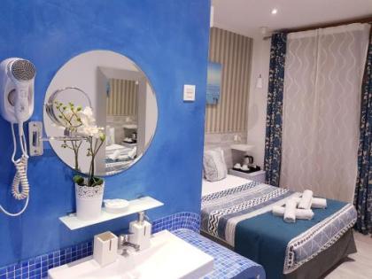 Hostal Main Street Madrid - image 10