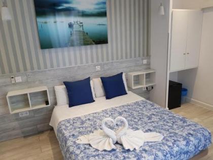 Hostal Main Street Madrid - image 15