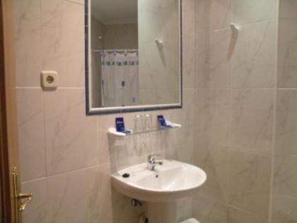 Hostal Benamar - image 14
