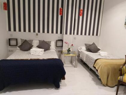Hostal Mendoza - image 11