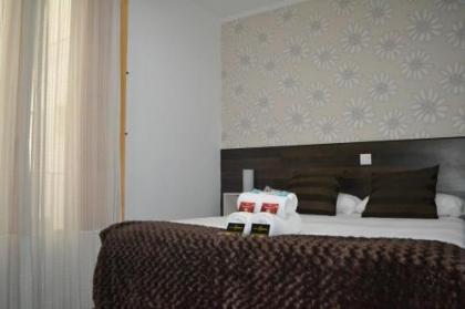 Hostal El Brezo - image 16