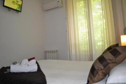 Hostal El Brezo - image 19