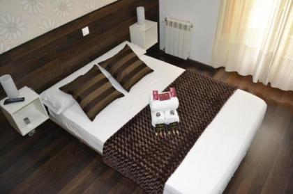 Hostal El Brezo - image 3
