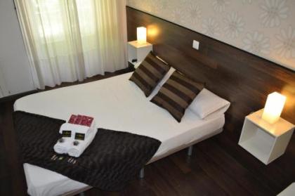 Hostal El Brezo - image 4