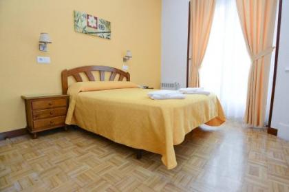 Hostal Edreira - image 10