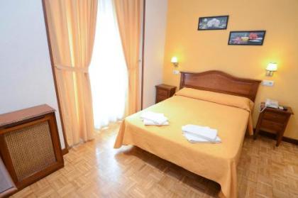 Hostal Edreira - image 8