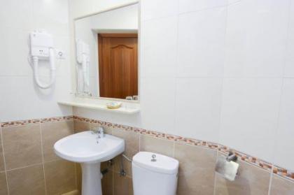 Hostal Edreira - image 9