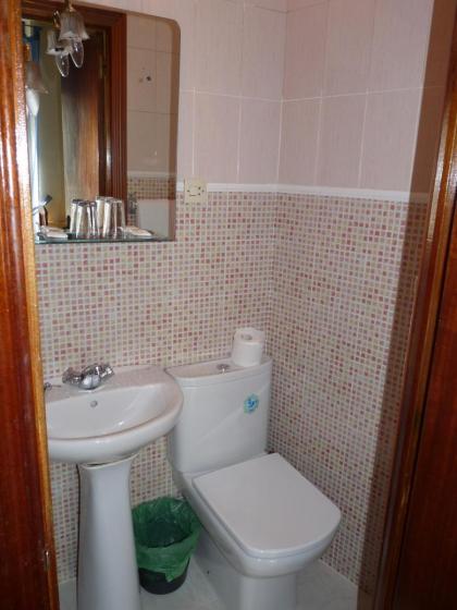 Hostal Fernandez - image 11