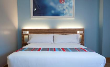 Travelodge Madrid Alcal - image 8