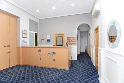 Hostal Biarritz - image 3