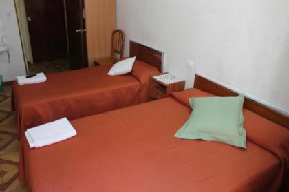 Hostal Xucar - image 10