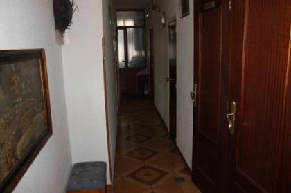 Hostal Xucar - image 14