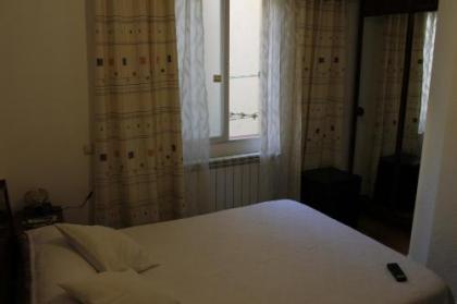 Hostal Xucar - image 18