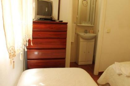 Hostal Graciela - image 10