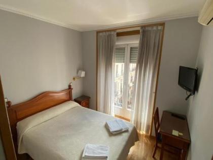 Hostal Guerra - image 13