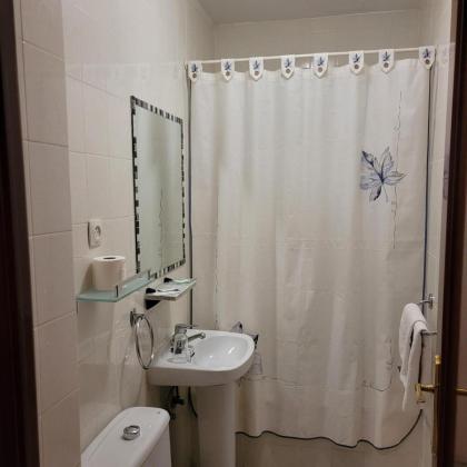 Hostal Pan America - image 10