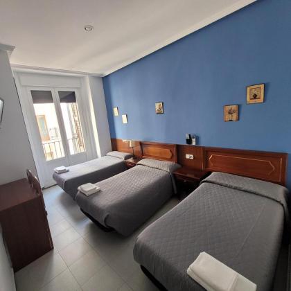 Hostal Pan America - image 2