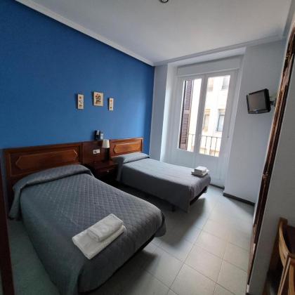 Hostal Pan America - image 9