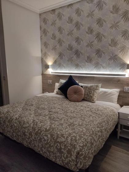 Hostal Alfaro - image 8