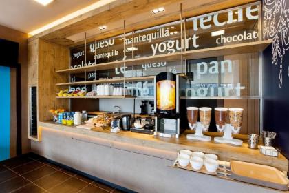 Ibis Budget Madrid Calle Alcala - image 11