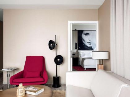 NH Collection Madrid Suecia - image 17