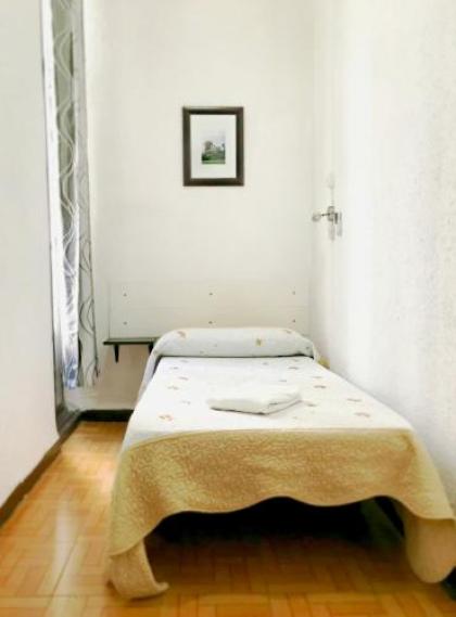 Hostal Los Arcos - image 13
