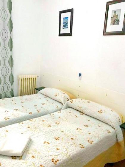 Hostal Los Arcos - image 17