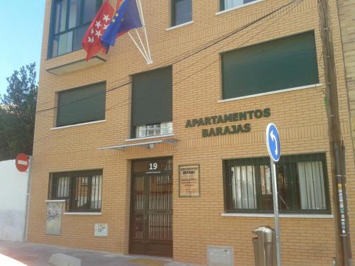 Apartamentos Barajas - main image
